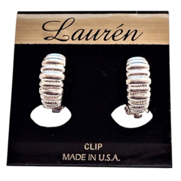 Lauren Rib Lined Band Clip On Earrings 5/8" Silver Tone Vintage Curved Bands - Picture 1 of 3